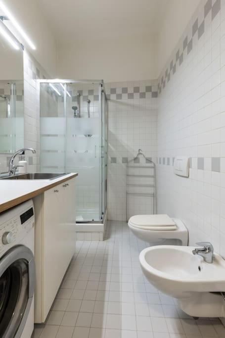 In Via Del Pratello Apartment *