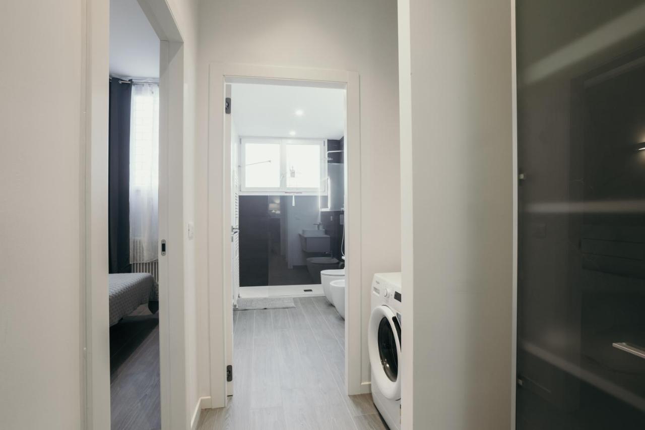 Caseospitali - Bologna Studio 1, Grande Bilocale Con Arredo Design E Posto Auto Per 4