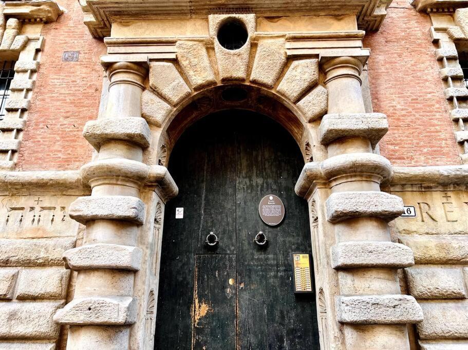 Apartment House Of Lovers - Magnificent View In The Heart Of Bologna