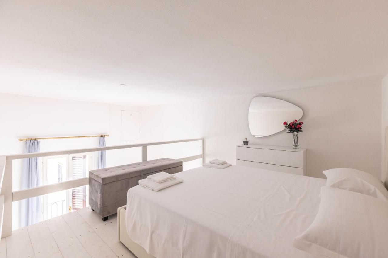 Ubaldini House, By Short Holidays Apartamento