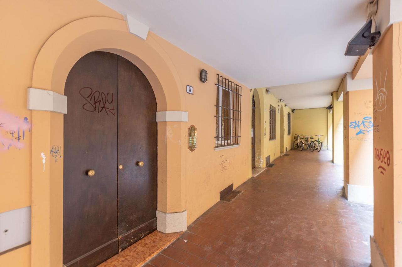 Ubaldini House, By Short Holidays