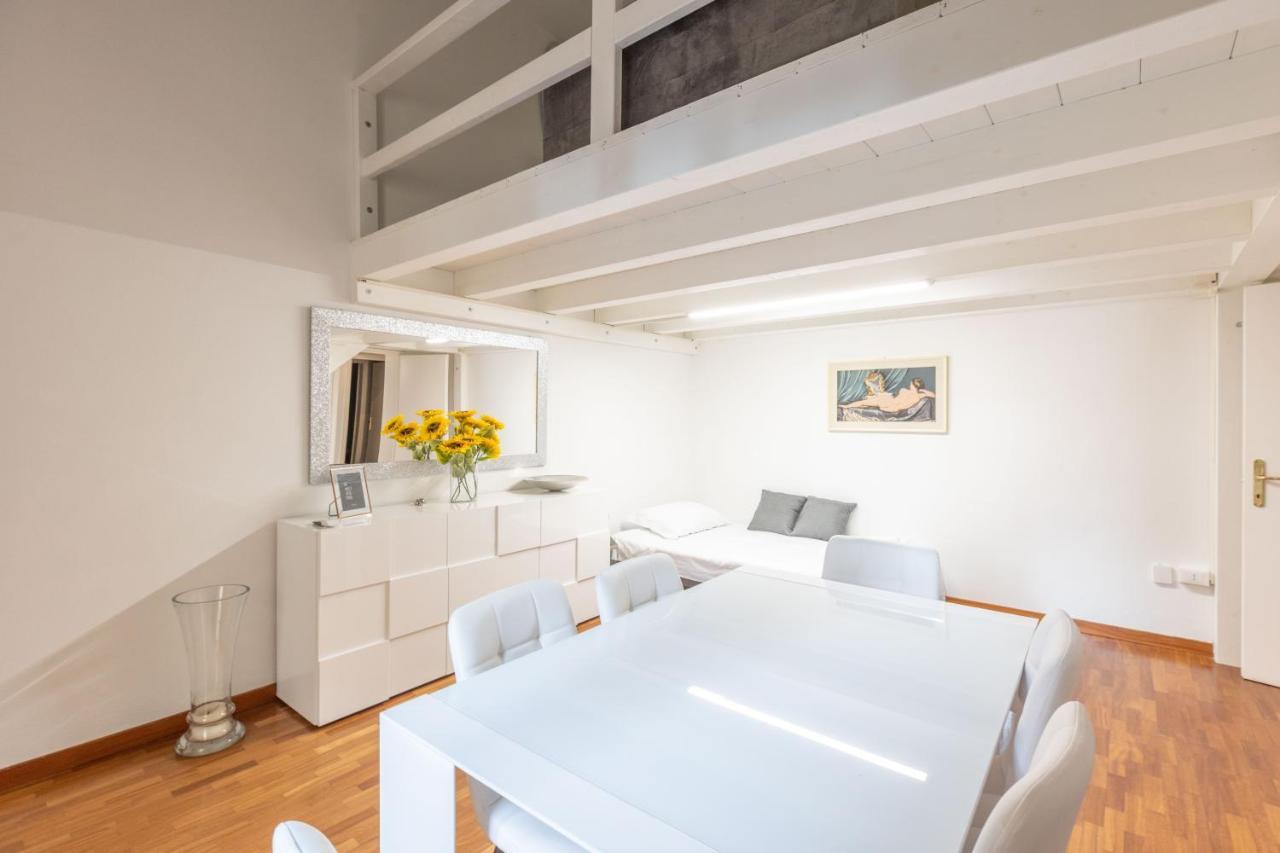 Ubaldini House, By Short Holidays * Bolonha