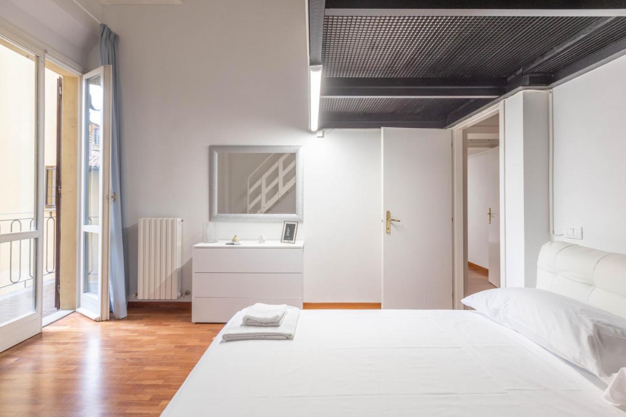 Ubaldini House, By Short Holidays Apartamento *