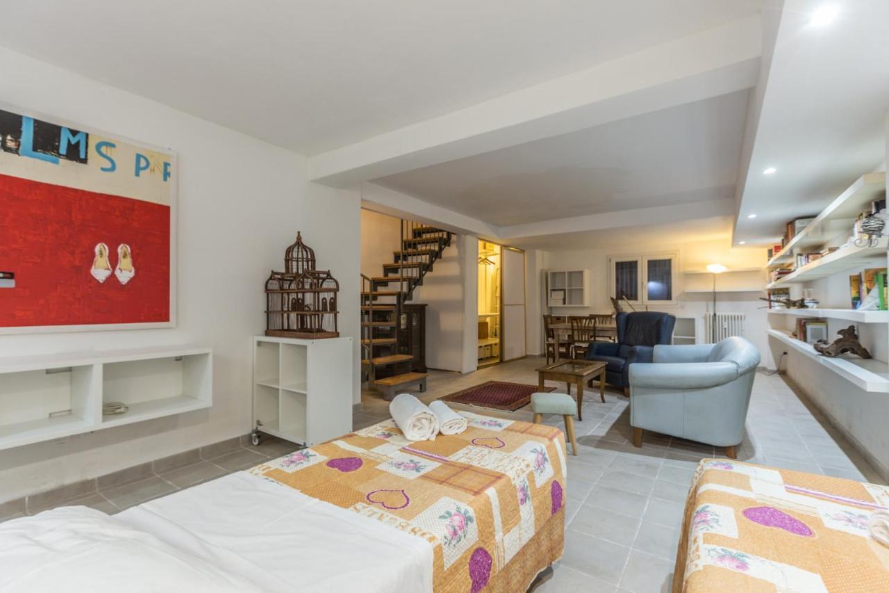 Apartment All'ombra Della Luna, By Short Holidays Bologna