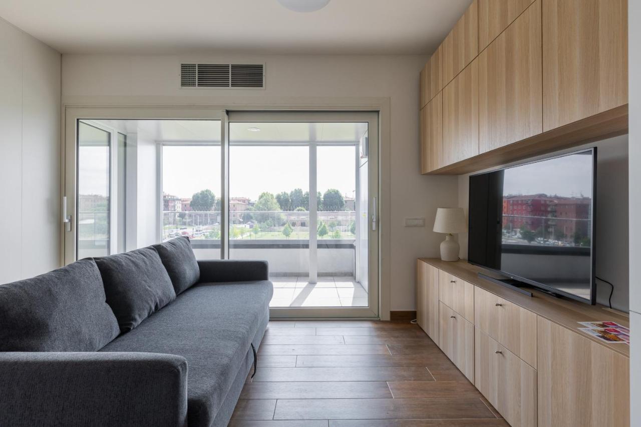 Stylish In Bolognina By Wonderful Apartment