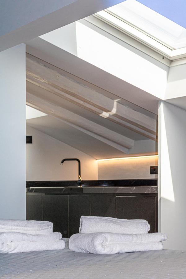 Apartment Casa Calypso In Canton De' Fiori *