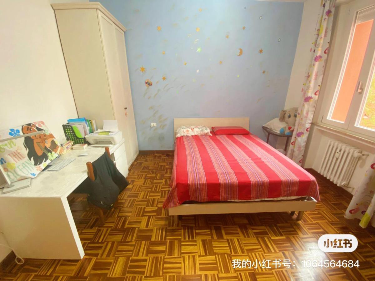 Just For Girls Guest house *