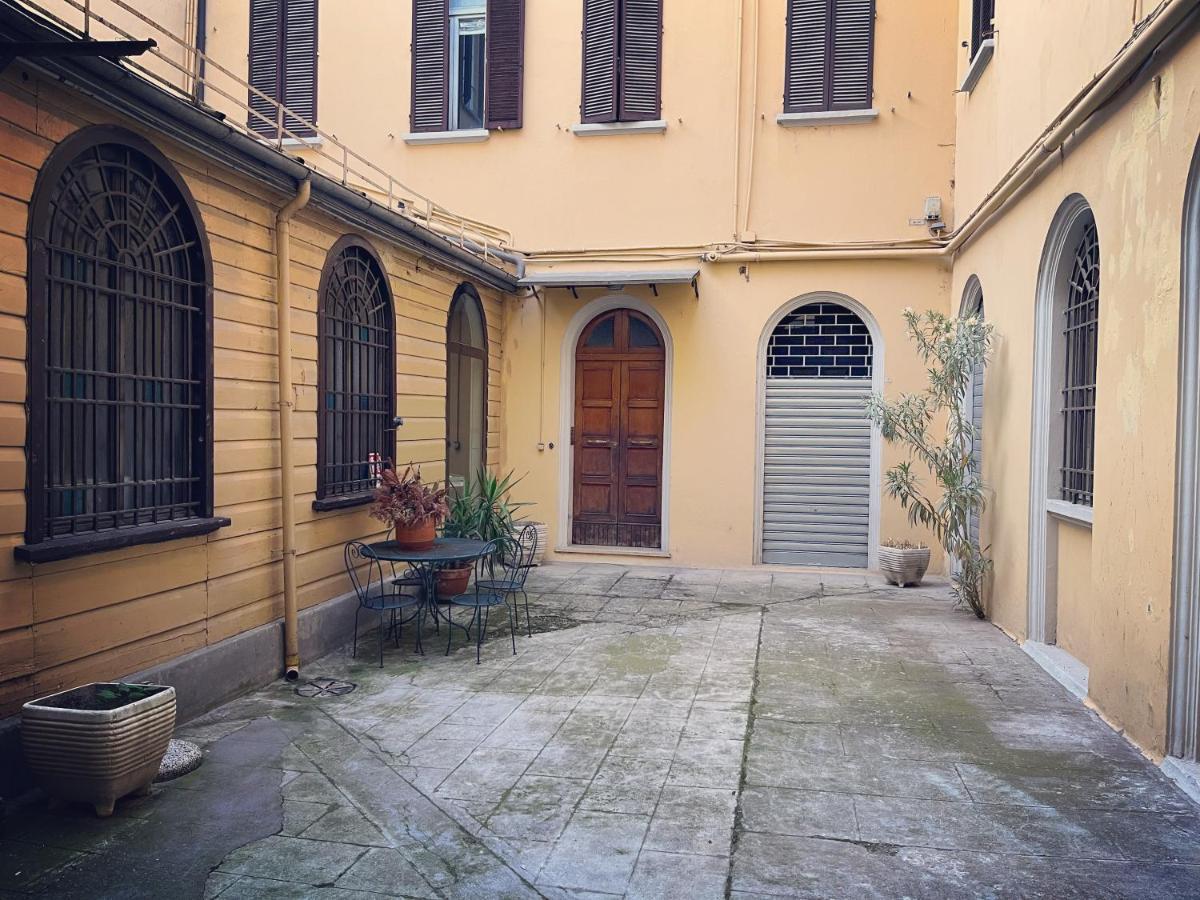Vitale Bologna