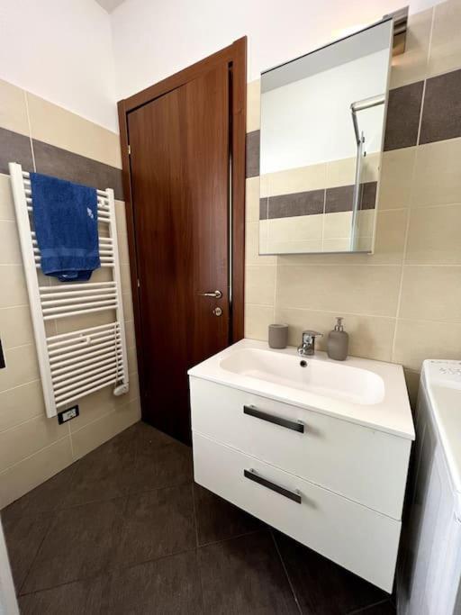 Apartment Brugnoli In Centro Storico Bologna