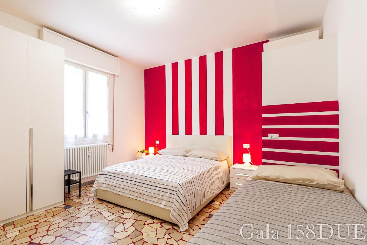 Gala158due