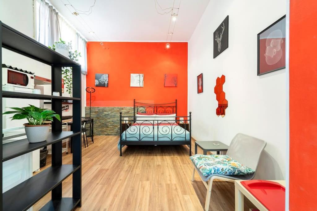 And Cozy Loft With Courtyard * Bologna