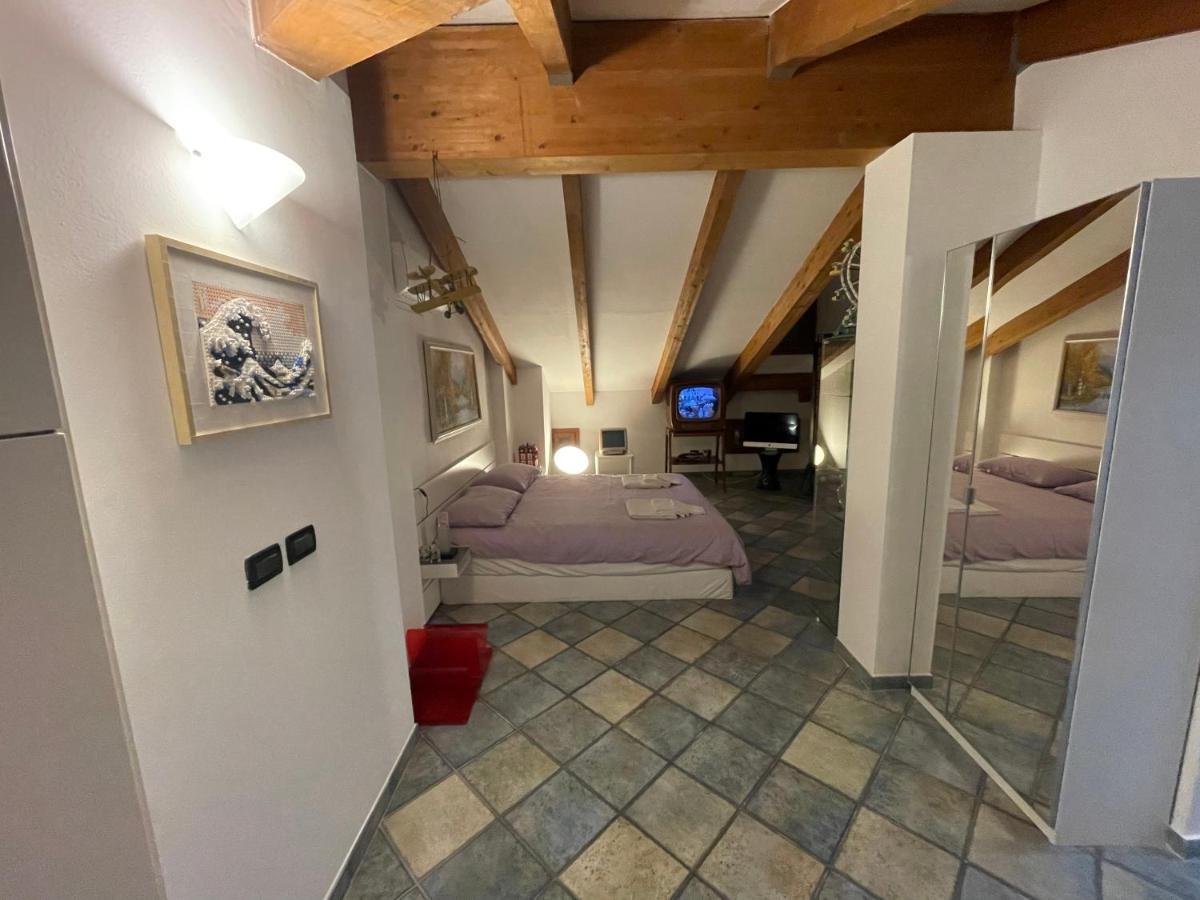 Suites Indipendenza 58 *