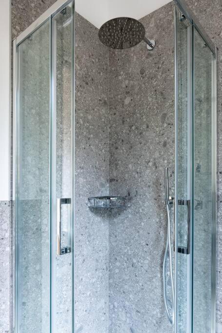 Isaia - 10 Minutes From Piazza Maggiore Apartment *