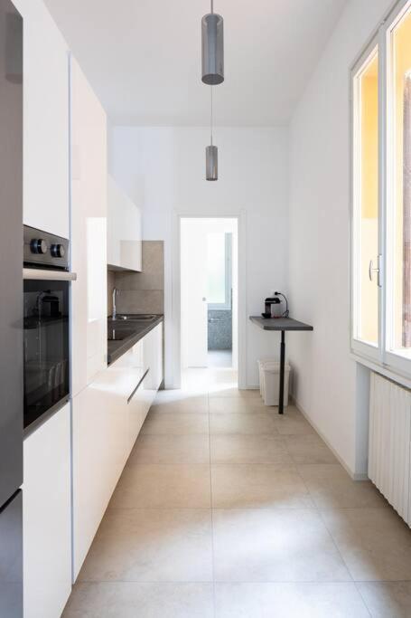 Apartment Isaia - 10 Minutes From Piazza Maggiore Bologna