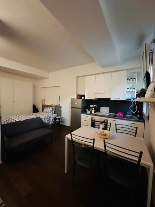 Apartment Grazioso&strategico Monolocale