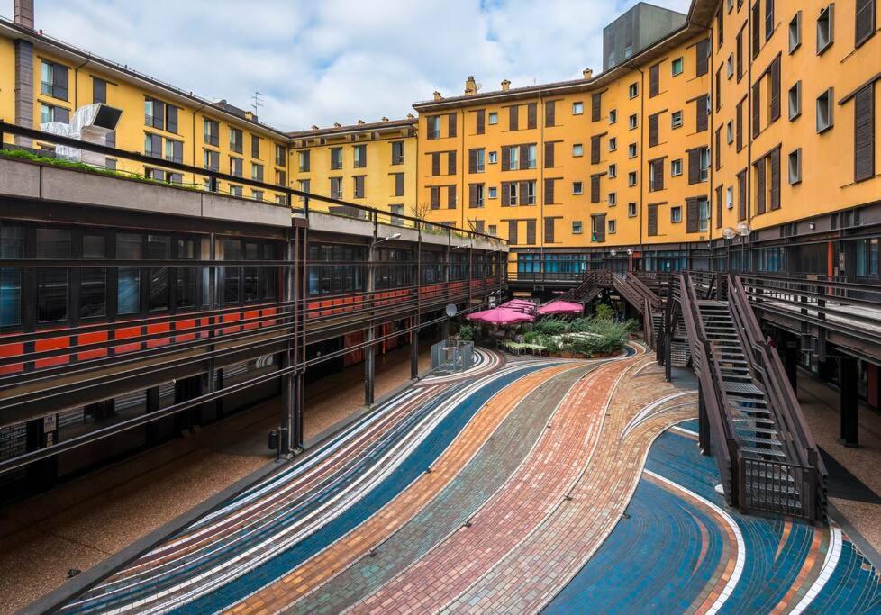 Center Train Station