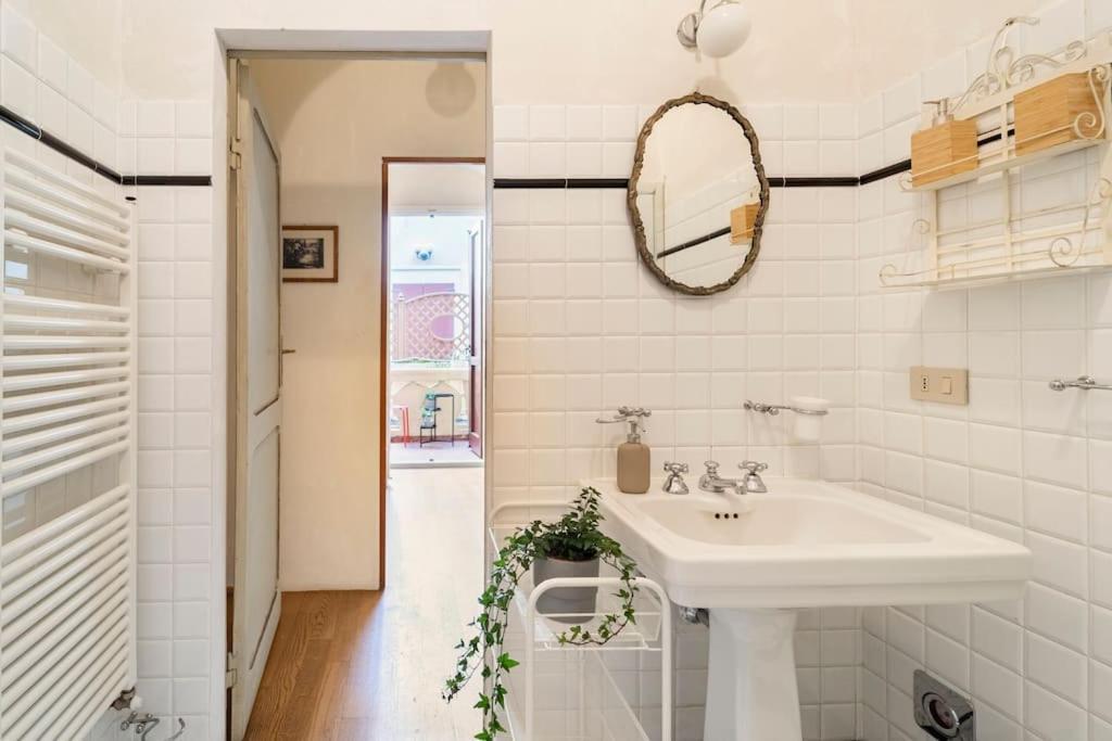 Apartment Elegante E La Foglia D'oro
