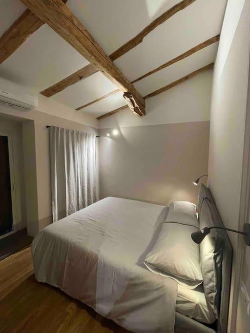 Romantic Attic With Panoramic View Bolonha