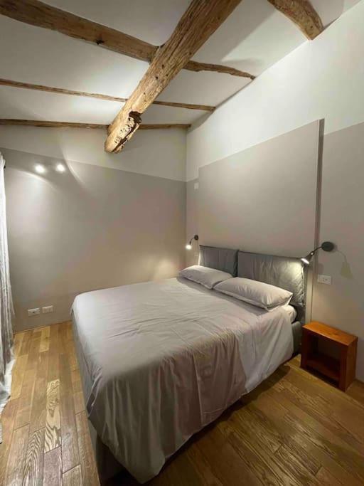 Apartment Romantic Attic With Panoramic View Bologna