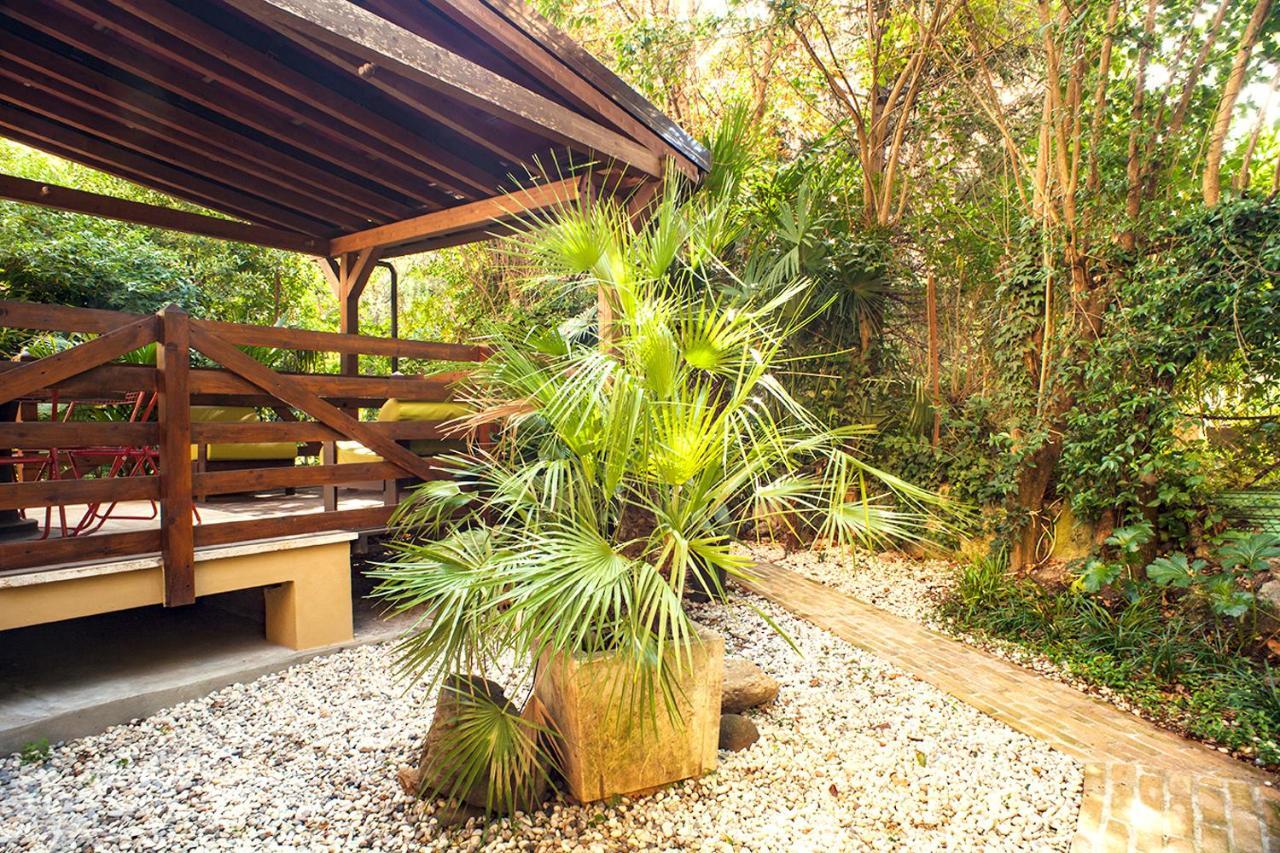 Urban Jungle Apartment