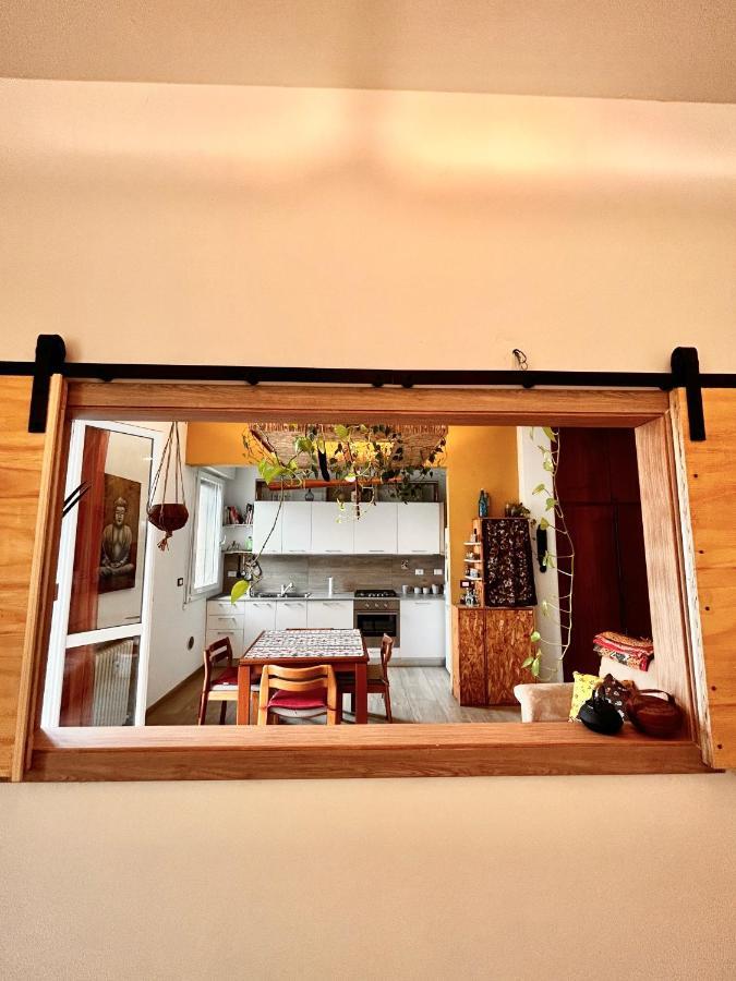 Garden With Shared Bathroom - Central Station