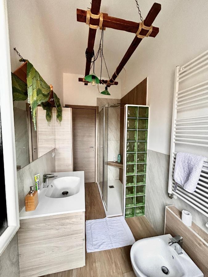 Garden With Shared Bathroom - Central Station Bologna