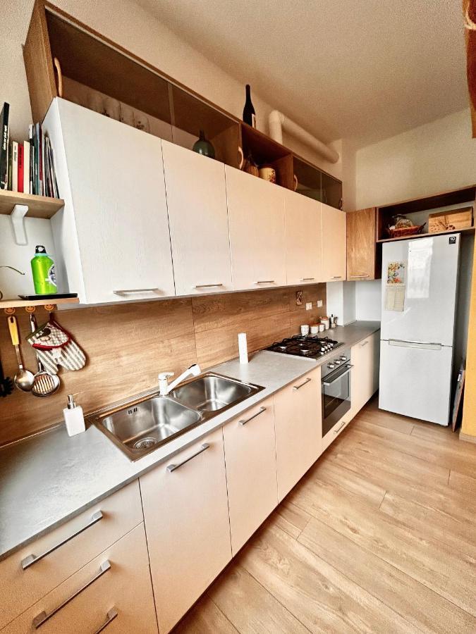 Bed & Breakfast Garden With Shared Bathroom - Central Station Bologna