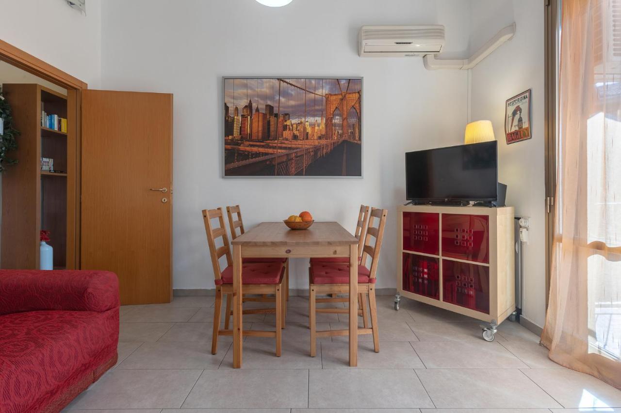 City Retreat A Due Passi Dalla Fiera Apartment *