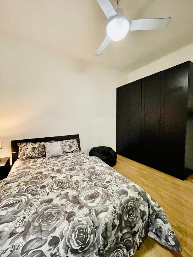 The Castle Door House - Entire 2-bed *