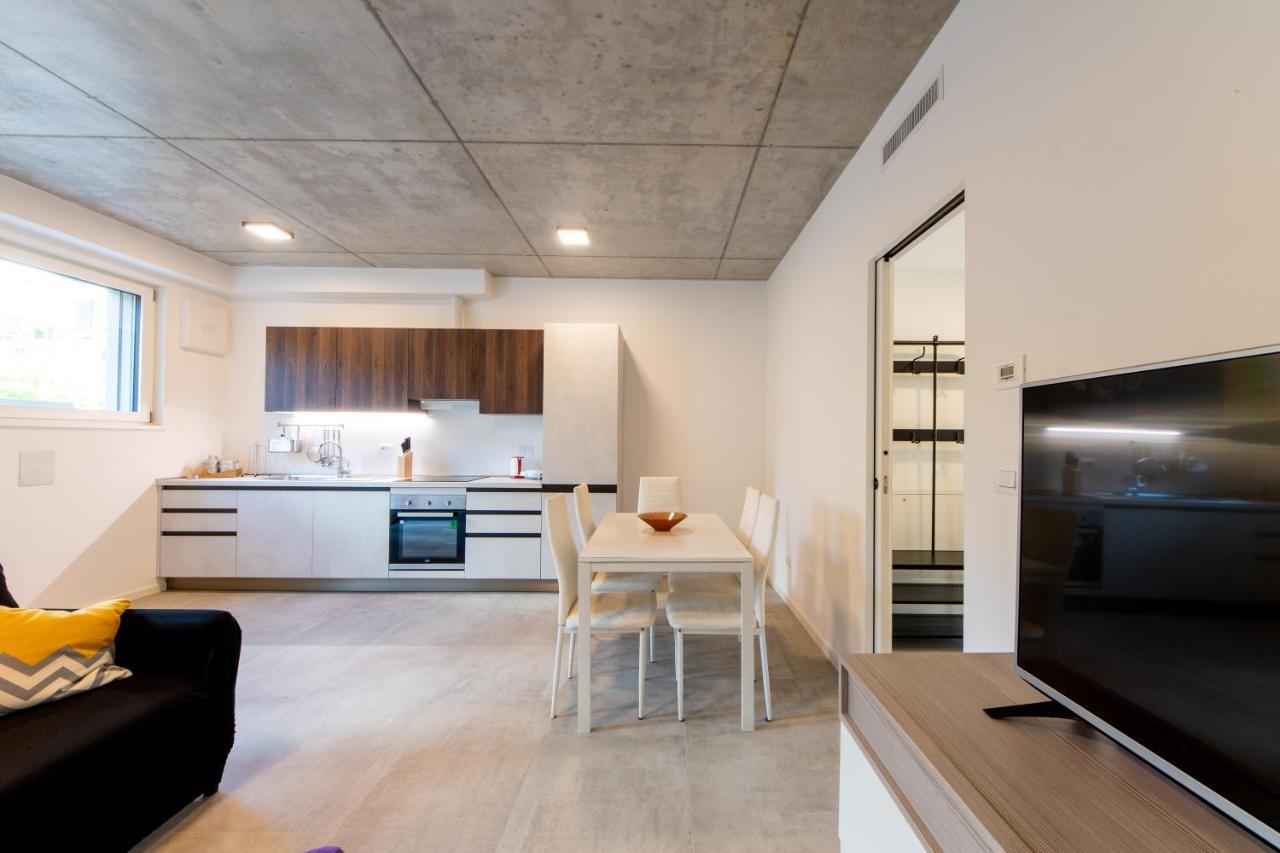 Housmart Toscana 53 White Apartment *
