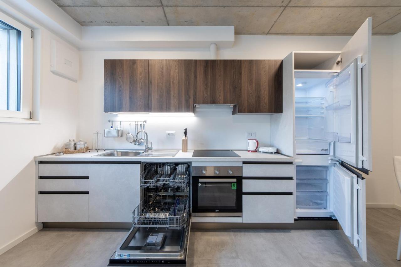 Housmart Toscana 53 White * Bologna
