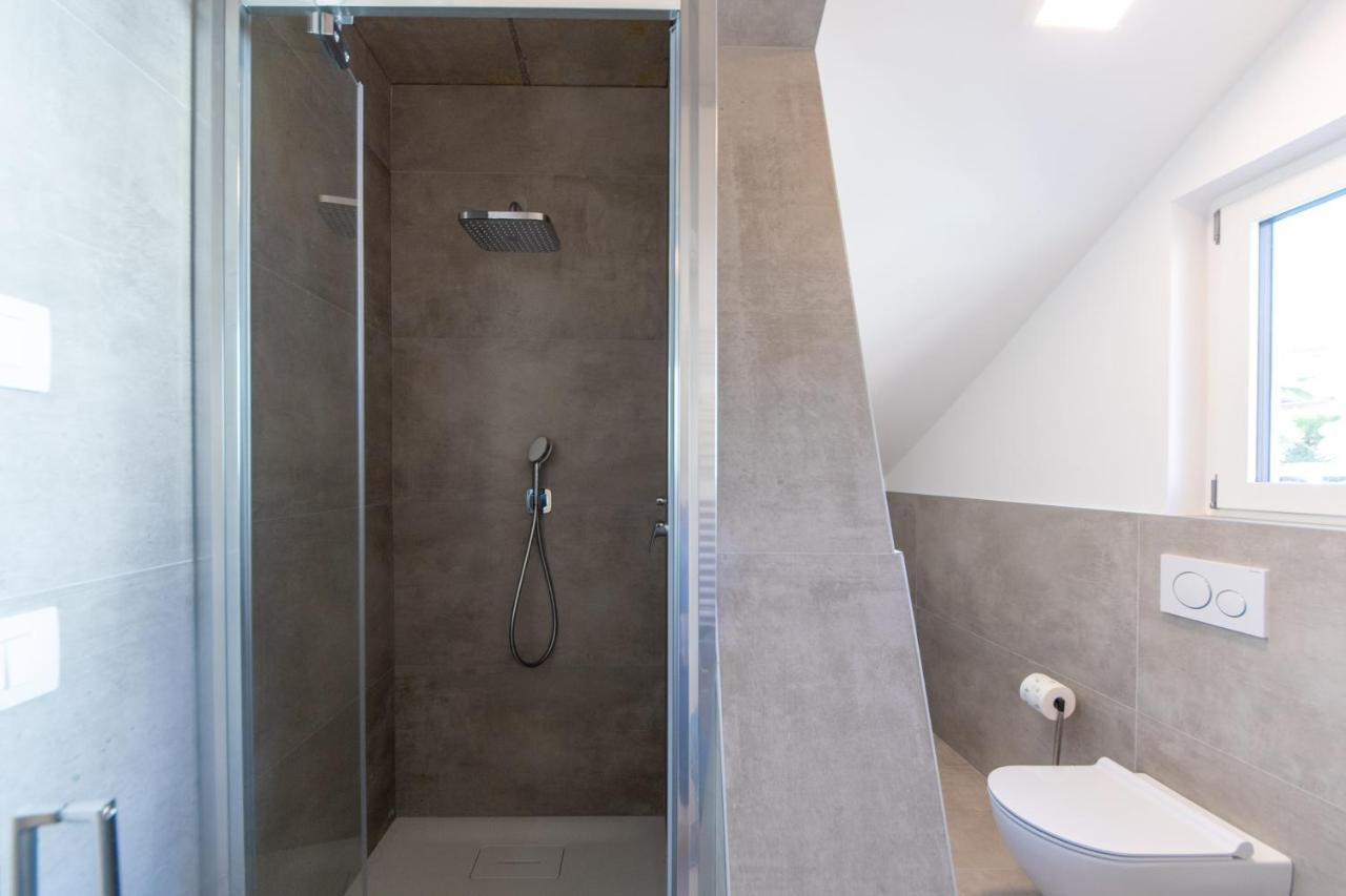 Apartment Housmart Toscana 53 White Bologna