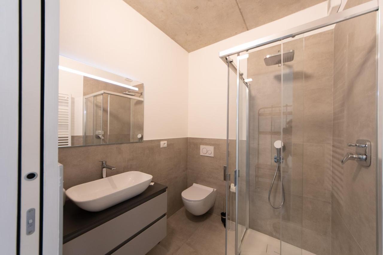 Apartment Housmart Toscana 53 White *