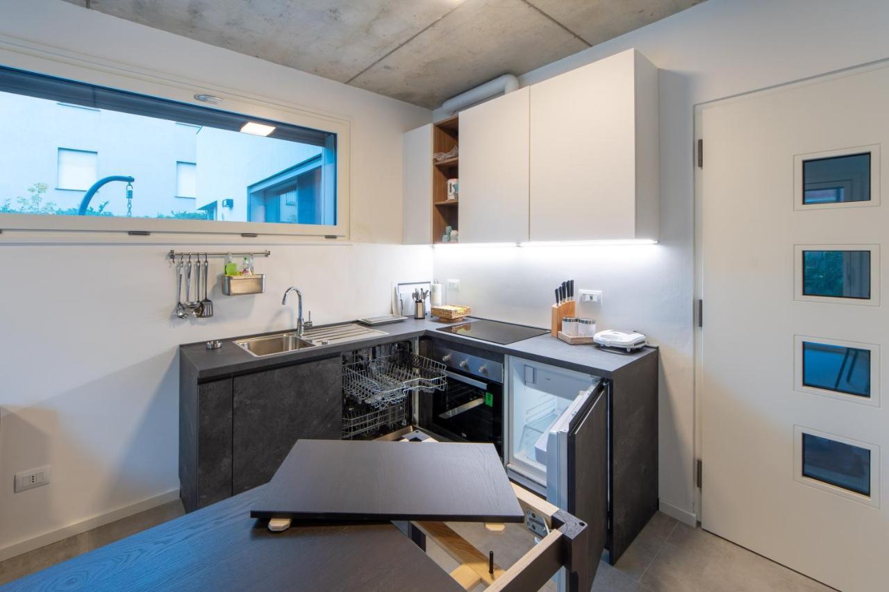 Housmart Toscana 53 Black Apartamento