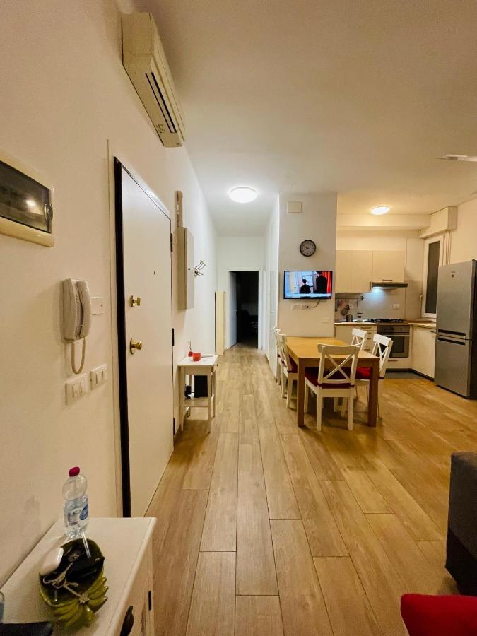 Casa de hóspedes Castle Door House - Single With Double Beds Near Train Station