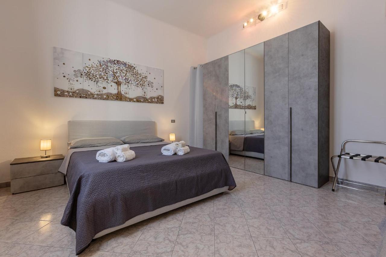 Apartment Urban Living Nest: Prime Location
