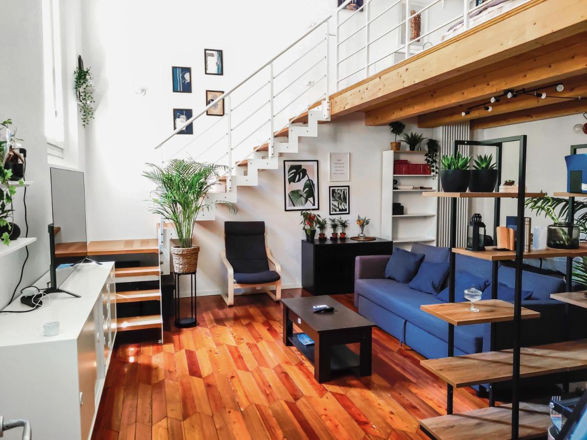 Apartment Accogliente Loft In Palazzo Storico
