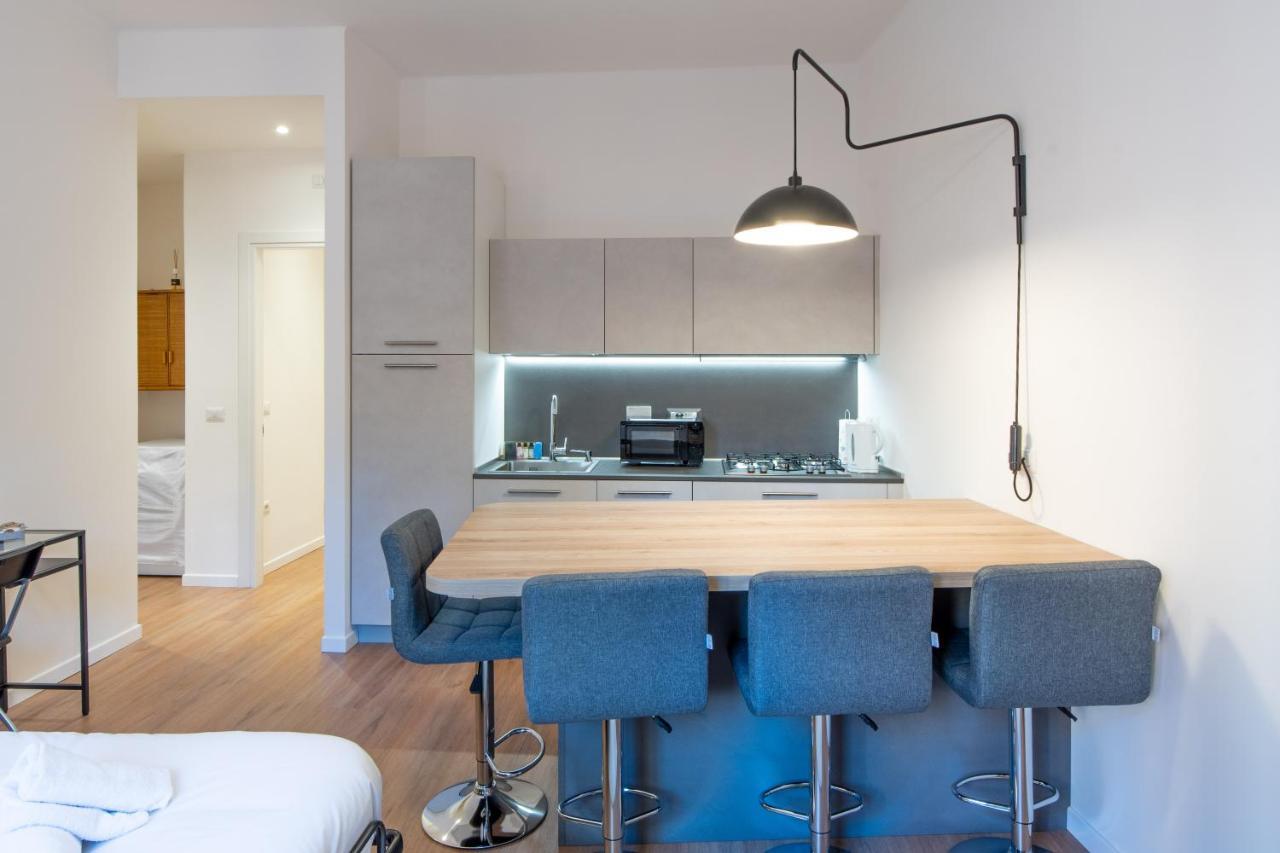 Housmart Corte Galluzzi 7/2 Appartamento