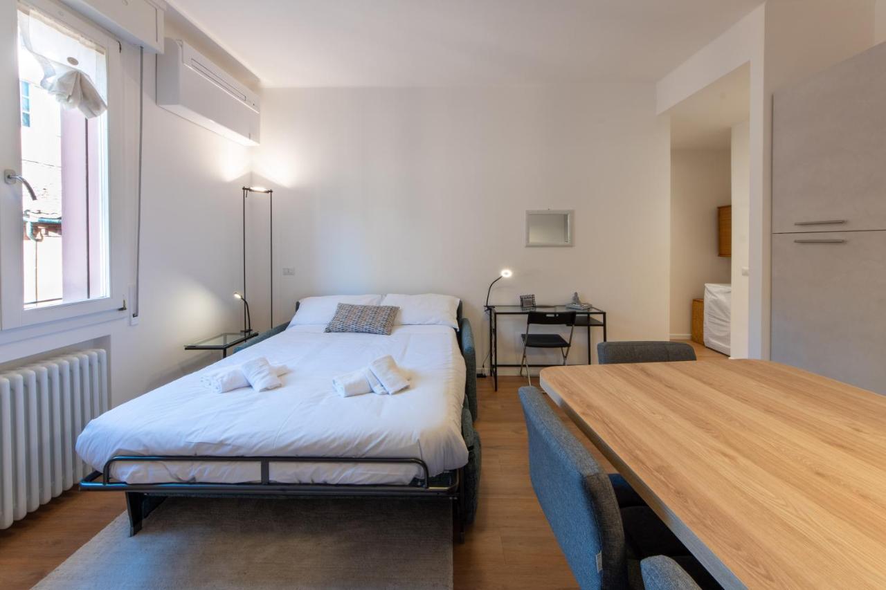 Housmart Corte Galluzzi 7/2 Apartment Bologna