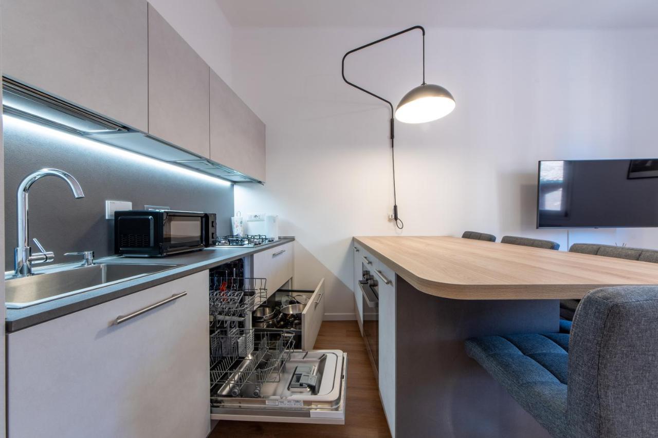 Housmart Corte Galluzzi 7/2 Bologna