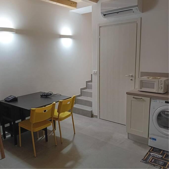 Bilocale Marylin Vicino All'aeroporto Apartment