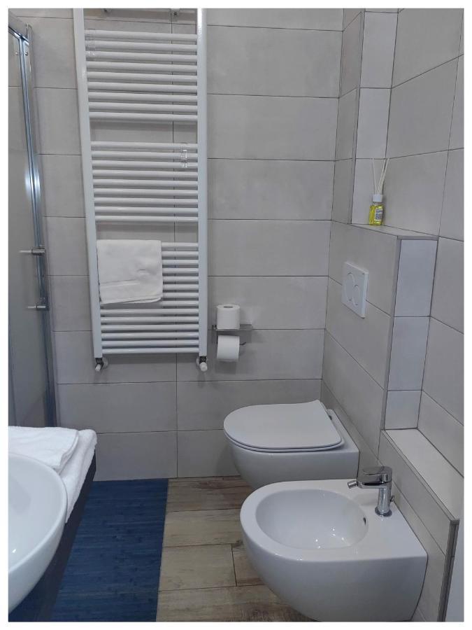 Pigro House - Airport Guest house