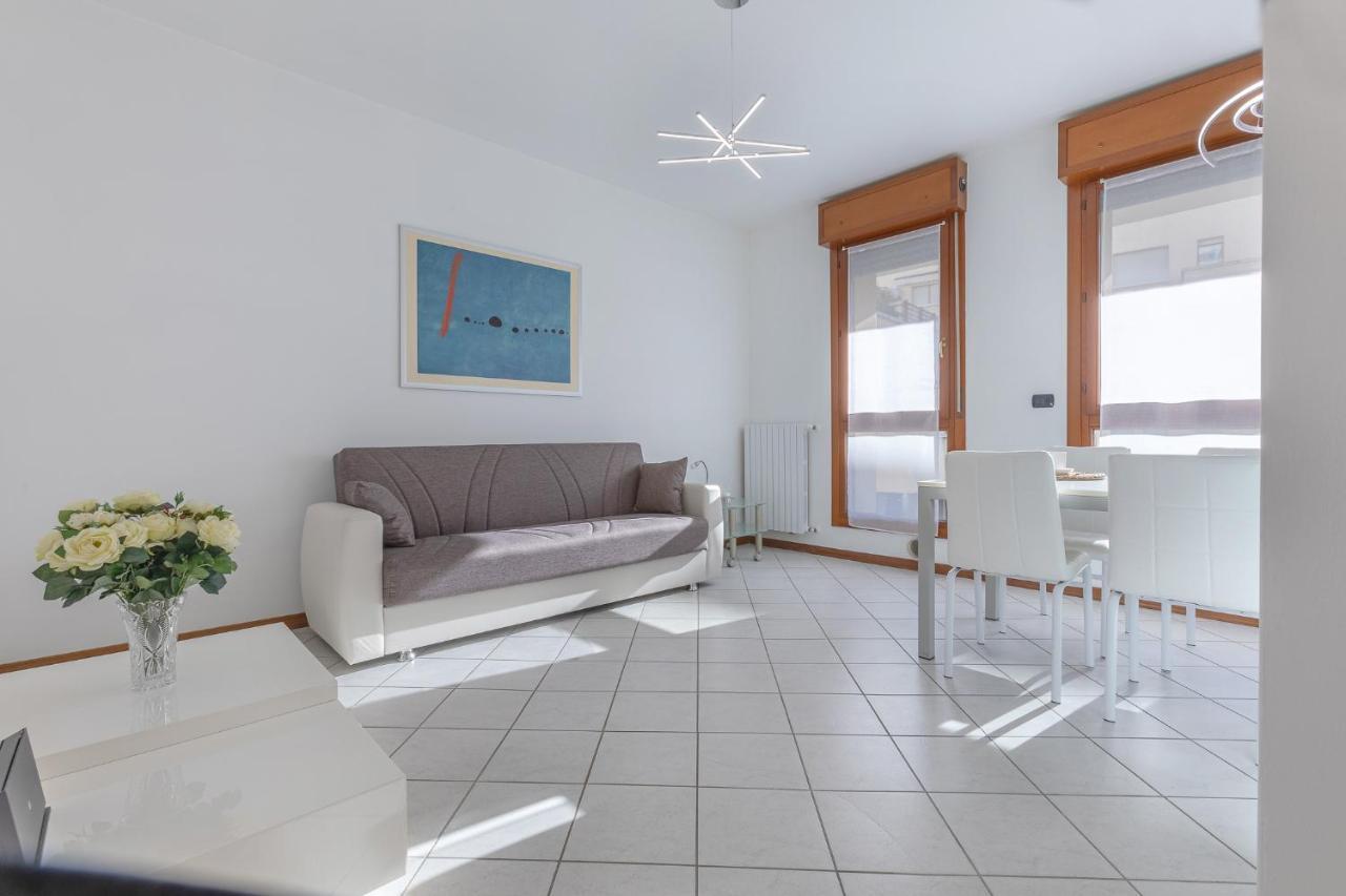 Bright & Airy Near Zanolini Station