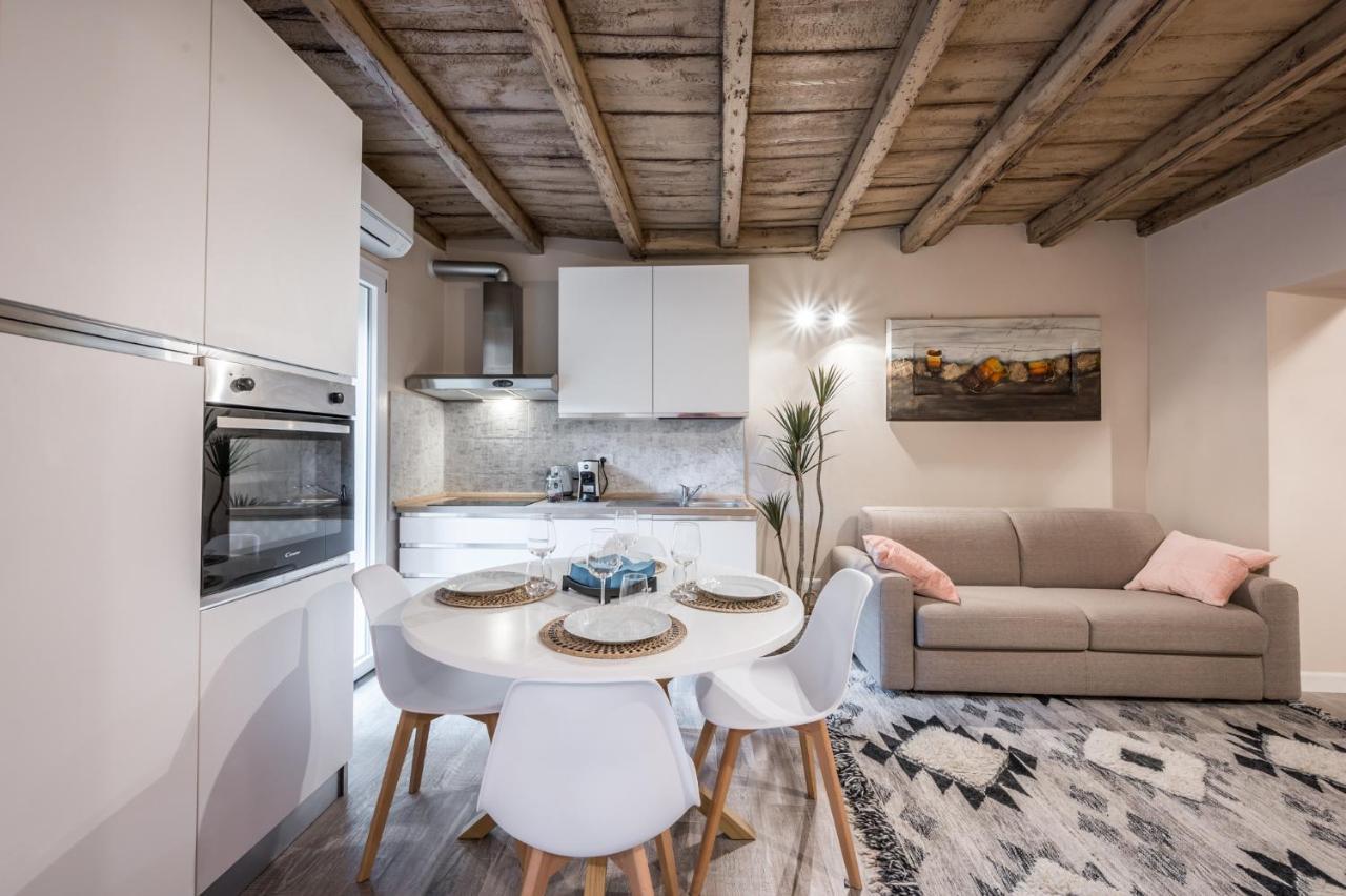Broccaindosso Wood 5* Apartment Bologna