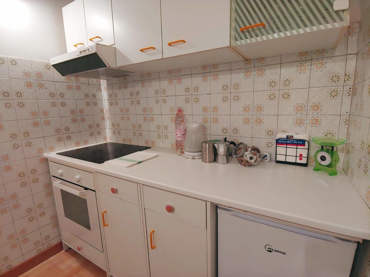 New And Cozy Flat In Via Mascarella Apartment