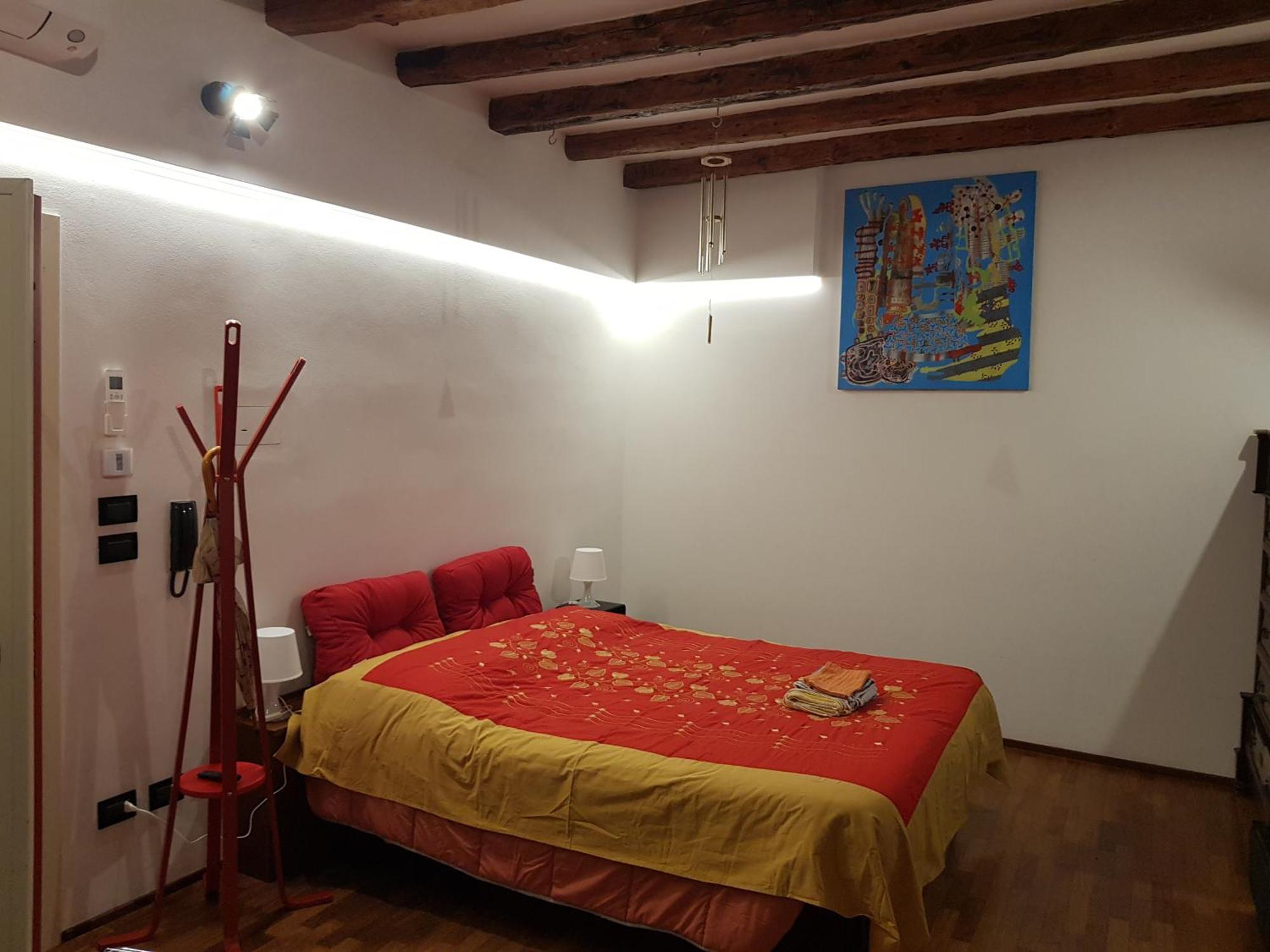 Monolocale Sui Tetti Di - Via Indipendenza Apartment Bologna