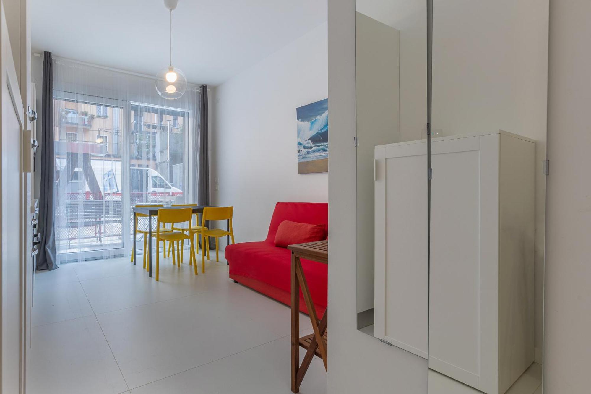 Academy Of Fine Arts -modern Apt. With Balcony!