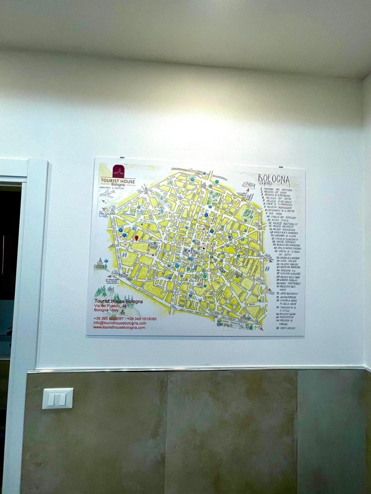 Apartment 50 Tourist House - Pratello - Self Check-in Bologna