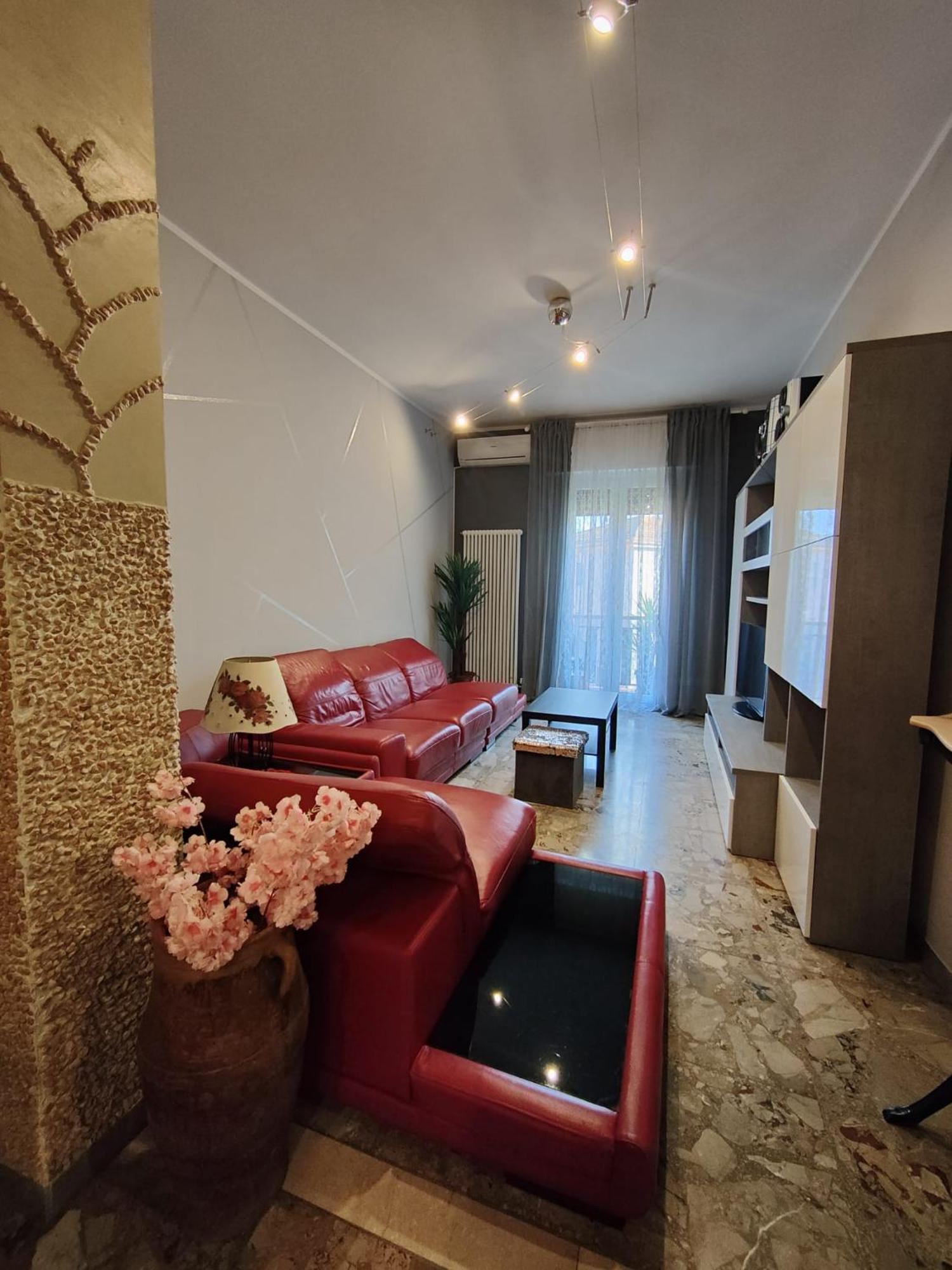 Elegante 90 Mq Zona Corticella Fiera Apartment