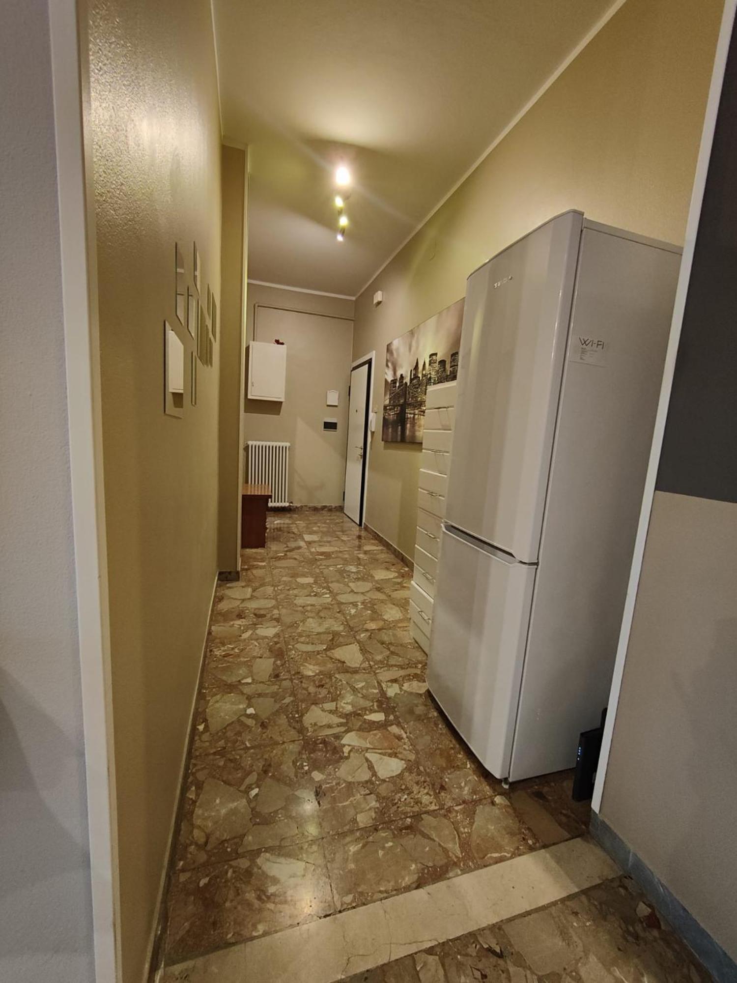 Elegante 90 Mq Zona Corticella Fiera Apartment *